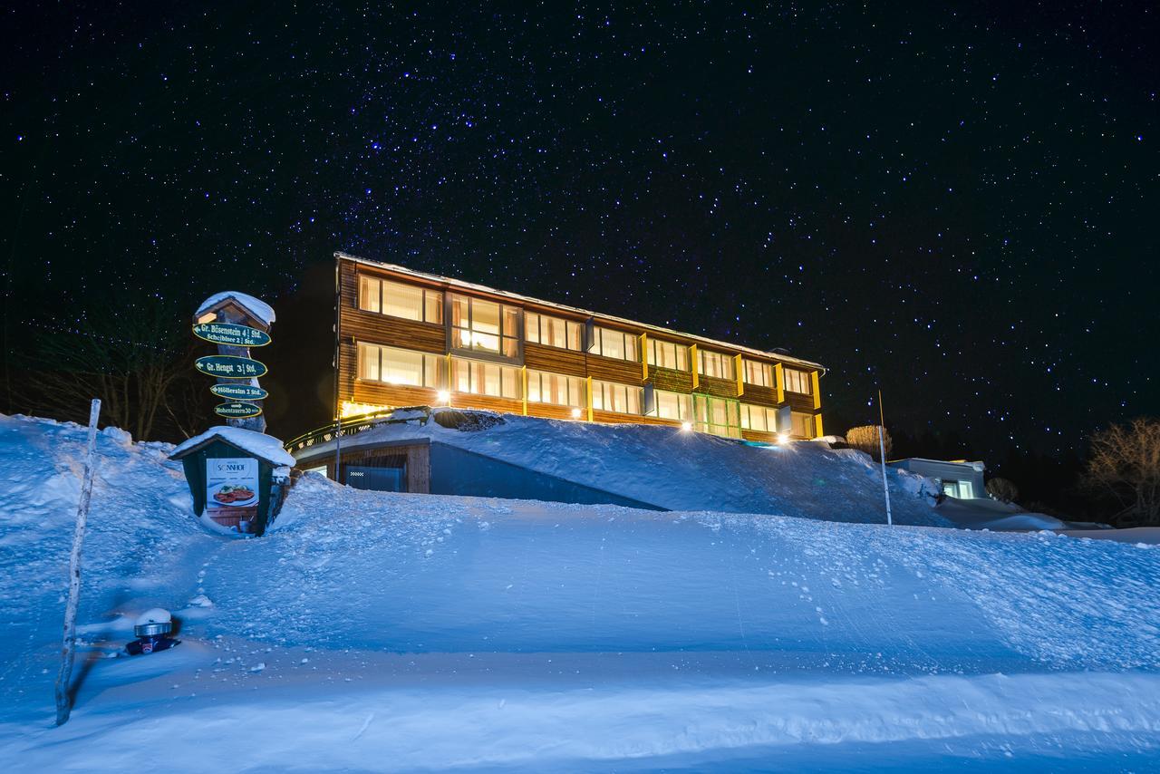 Hotel Sonnhof Hohentauern Exteriör bild